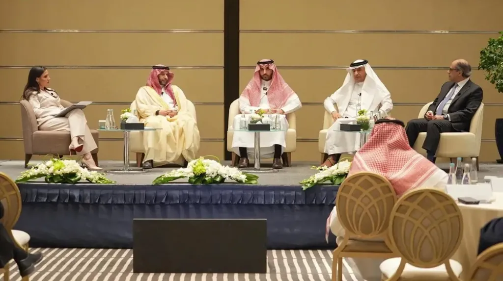 جانب من مشاركة نائب وزير المالية في جلسة صندوق النقد الدولي بالرياض
